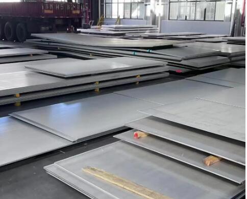 What factors affect the market price of stainless steel